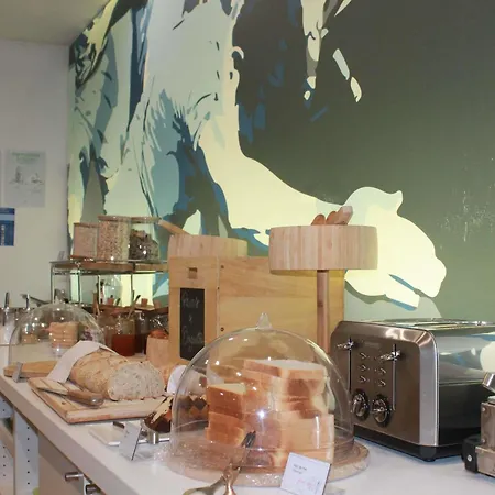 Ibis Styles Nord Sesquieres Hotel