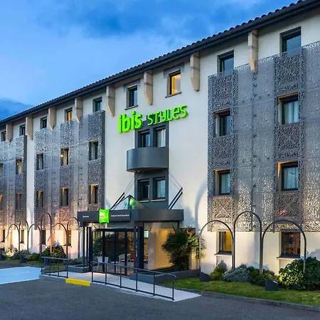 Ibis Styles Nord Sesquieres