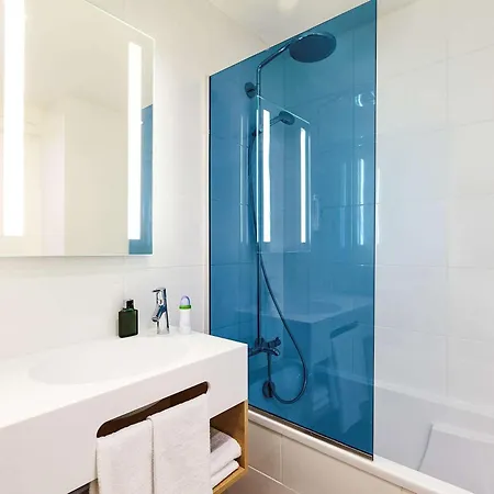 Ibis Styles Nord Sesquieres Hotel 3*