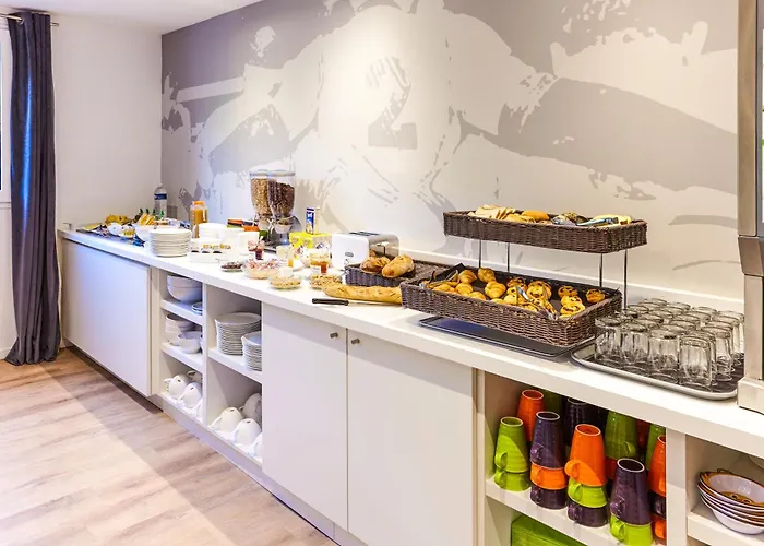 Ibis Styles Nord Sesquieres Hotel