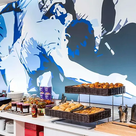 Ibis Styles Nord Sesquieres Hotel 3*