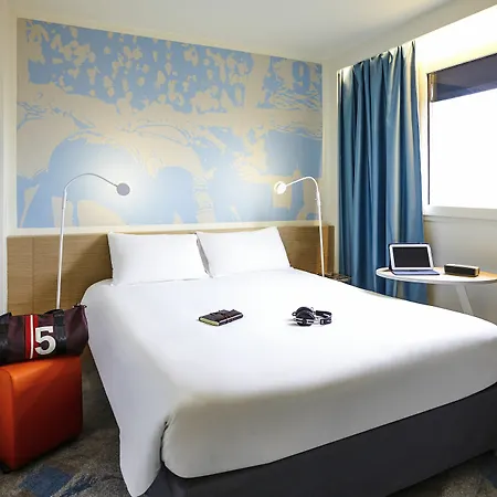 호텔 Ibis Styles Nord Sesquieres 3*
