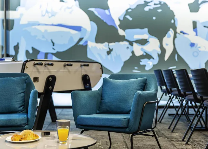 Ibis Styles Nord Sesquieres Hotel 3*