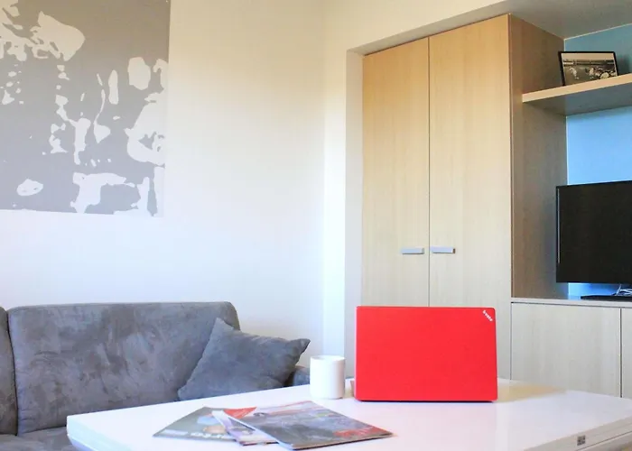 ホテル Ibis Styles Nord Sesquieres 3*