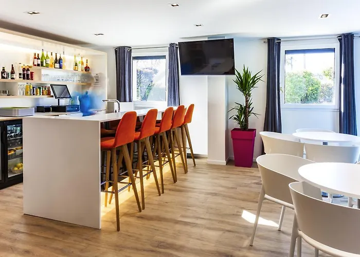 Hotel Ibis Styles Nord Sesquieres 3*