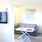 Ibis Styles Nord Sesquieres Hotel